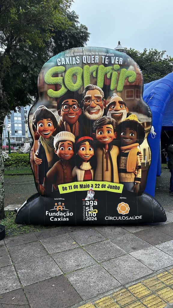 Ação de abertura da campanha do agasalho em Caxias do Sul