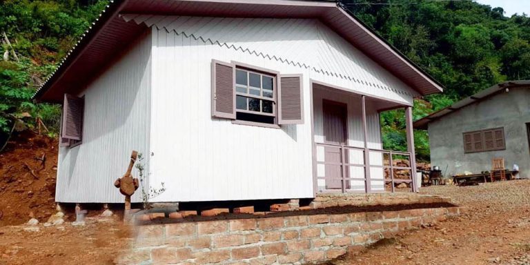 Casa entregue a uma das famílias atingidas pelas enchentes de 2024
