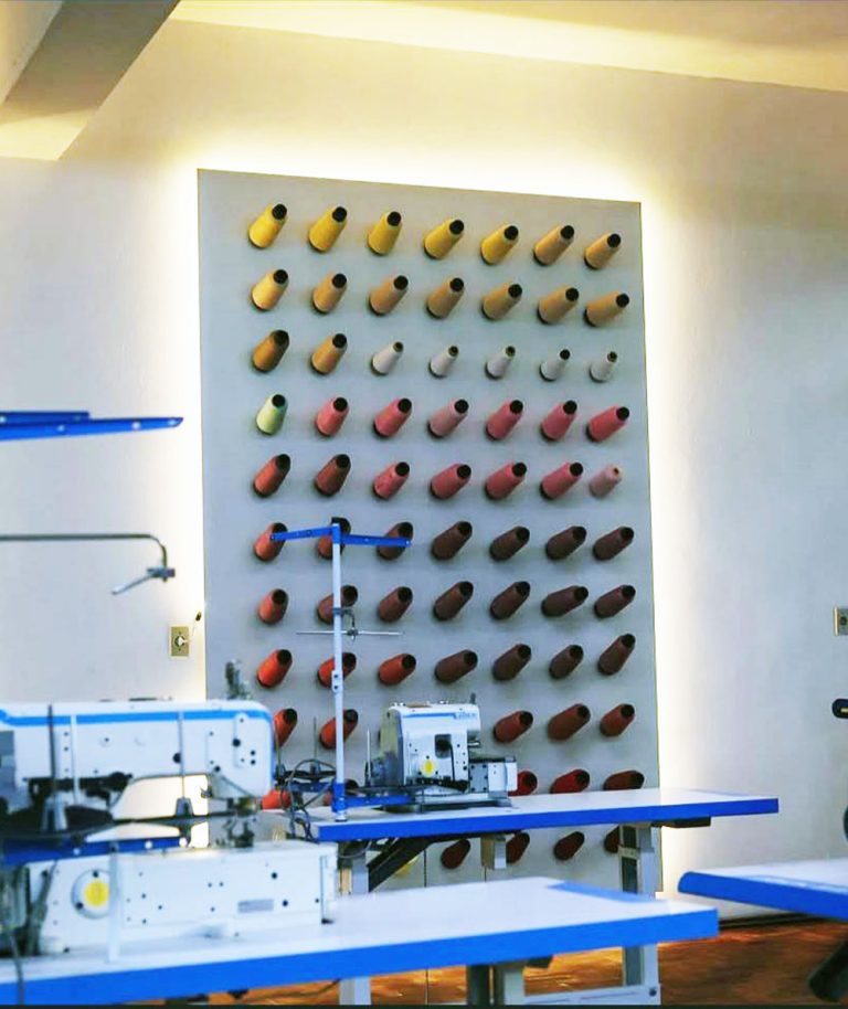Sala de trabalho do projeto Transformando Vidas da Fundação Caxias