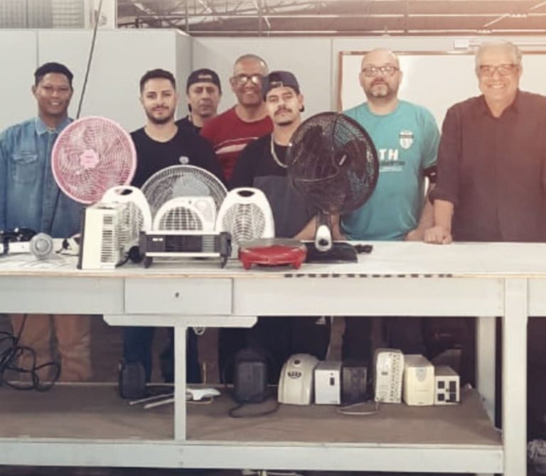 Primeira turma formada projeto recirculando eletrodomésticos